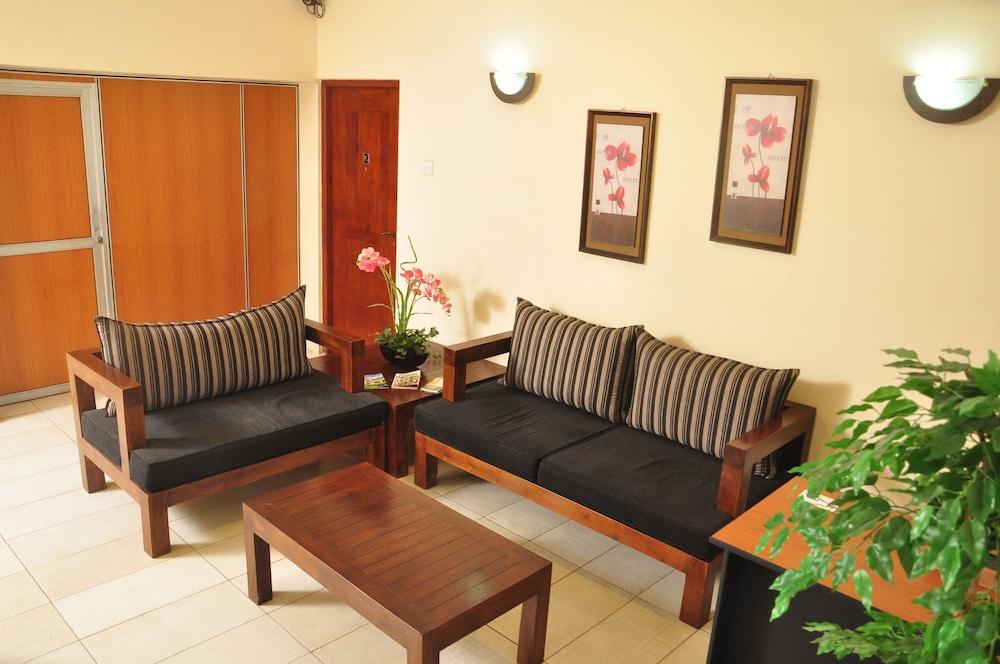 Aca Accommodation Colombo Eksteriør bilde
