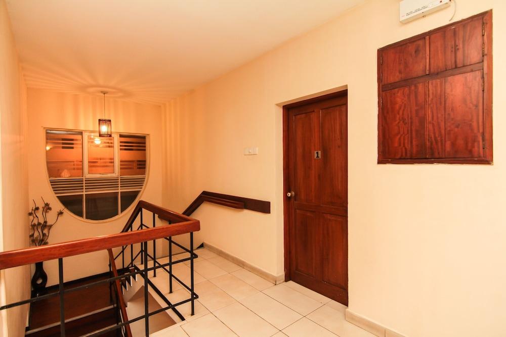 Aca Accommodation Colombo Eksteriør bilde